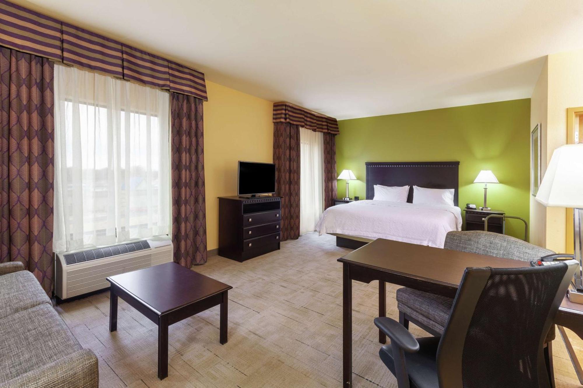 Hampton Inn & Suites Owasso Exterior photo