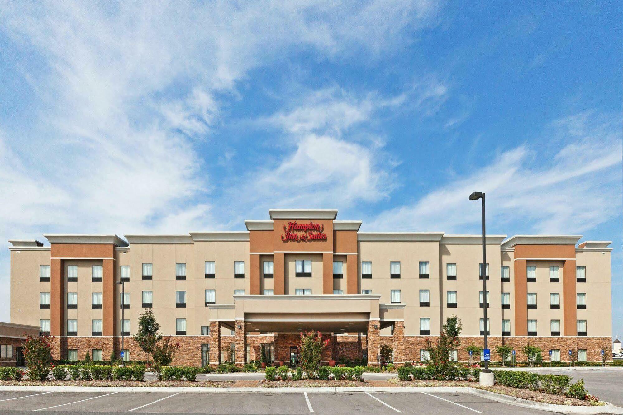 Hampton Inn & Suites Owasso Exterior photo