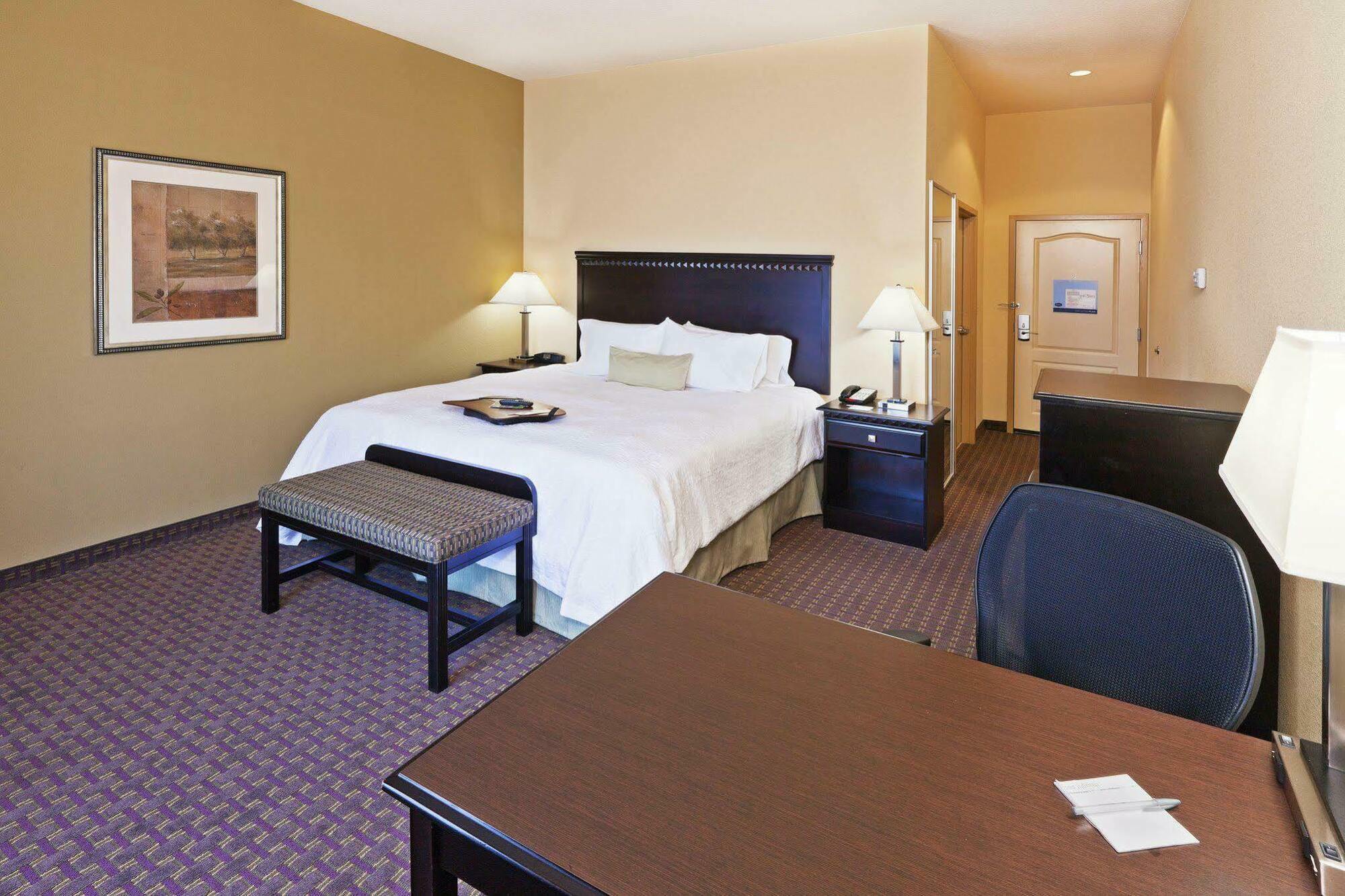 Hampton Inn & Suites Owasso Room photo